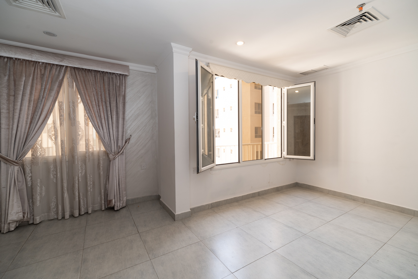 Fintas unfurnished, two bedroom apartment Horizon Q8 & GLREC