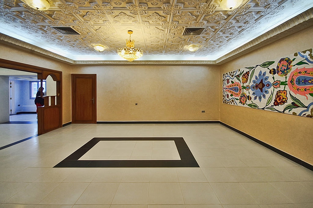 Mansouriya – large, unfurnished, two bedroom floor