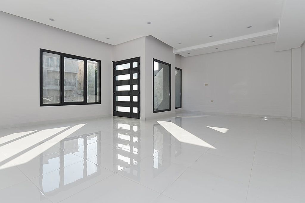 Shuhada – ground floor, four bedroom apartment w/private pool
