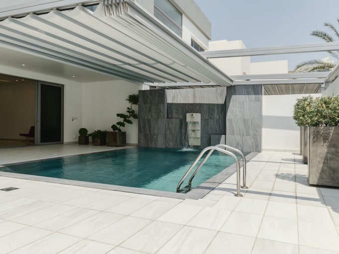 Shwuaikh – exclusive, new, five bedroom villa w/pool