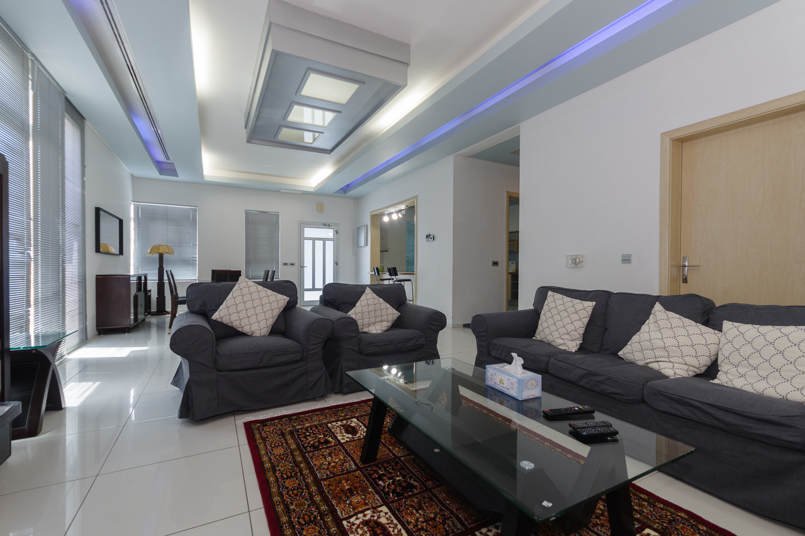 Salwa – fantastic, furnished, three bedroom apartment w/pool