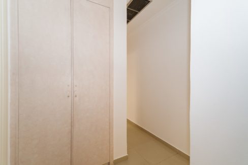 K1SR4202