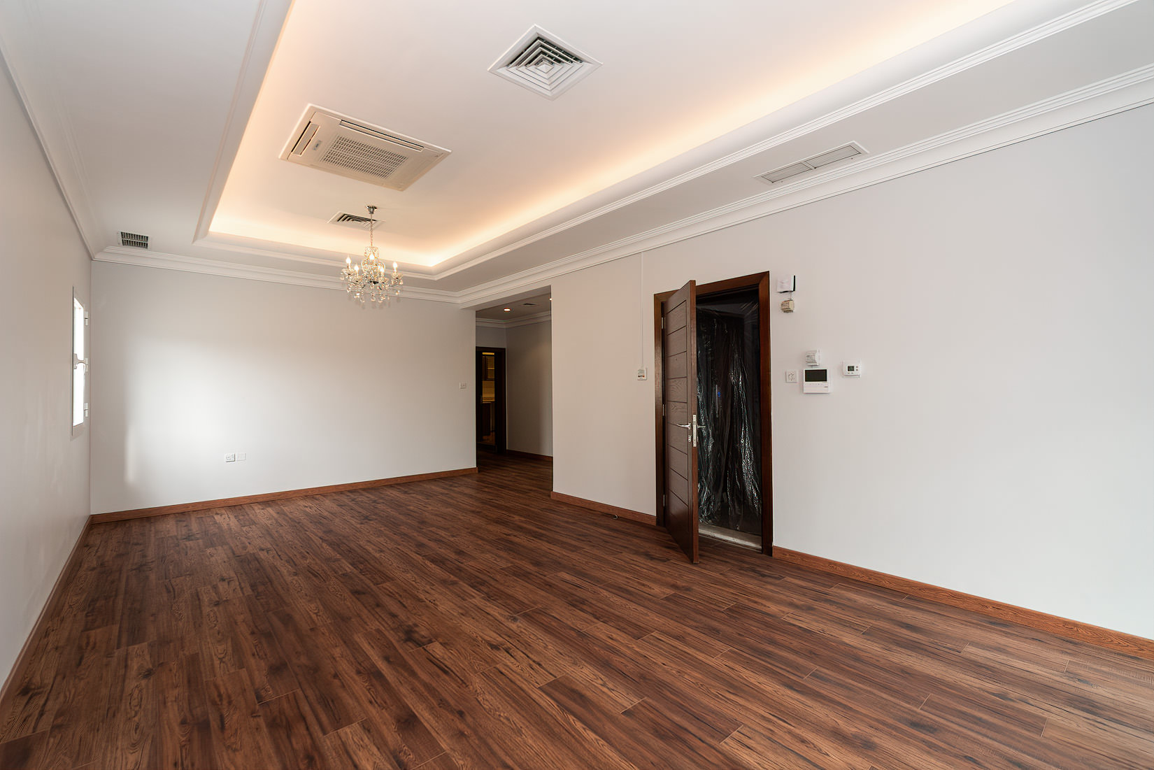 Salwa – spacious, three bedroom apartment