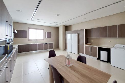 Horizon Q8 Bayan Floors (19)