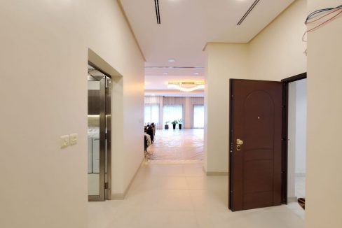 Horizon Q8 Bayan Floors (4)