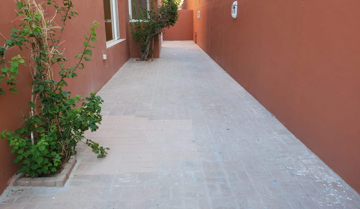 Horizon Q8 Abu Al Hasania Villa 1500 (11)