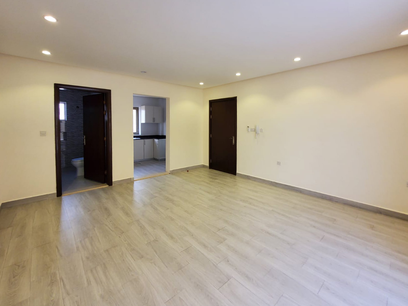 Abu Fatira – unfurnished studio apartments w/private terrace