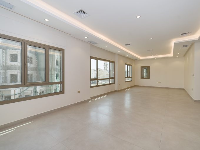 Abu Fatira – new, spacious four bedroom floor w/driver room