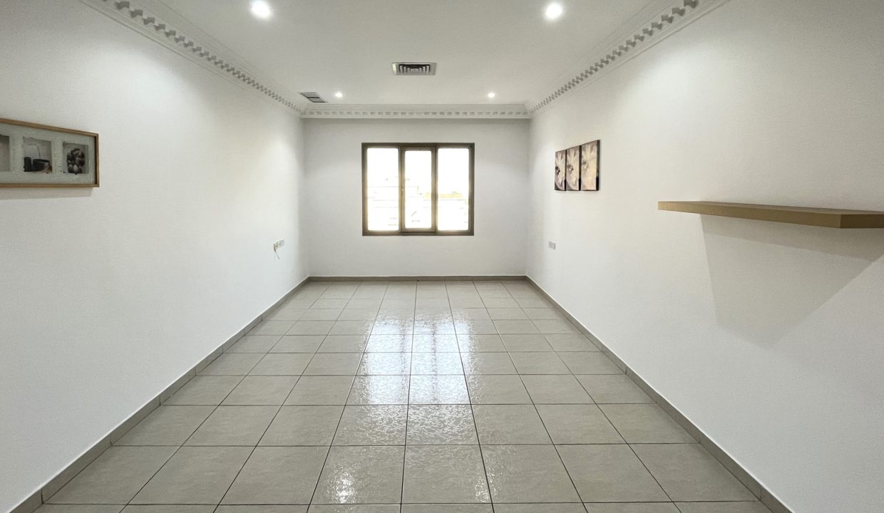 Horizon Q8 Mangaf 300-1