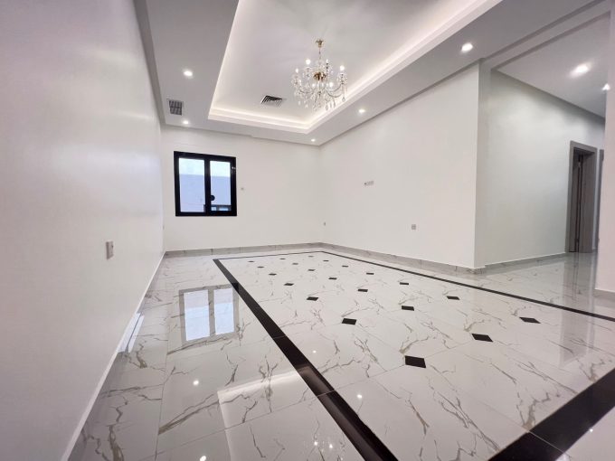 Jabriya – lovely, unfurnished, three bedroom apartment