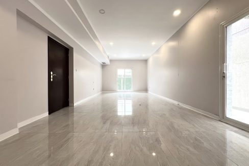Horizon Q8 Eagila Villa