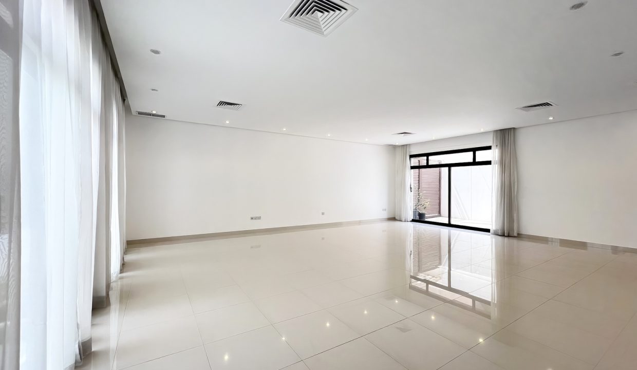 Horizon Q8 Mahboola 2300-10