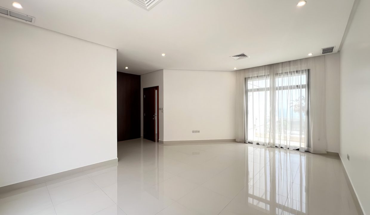 Horizon Q8 Mahboola 2300-12