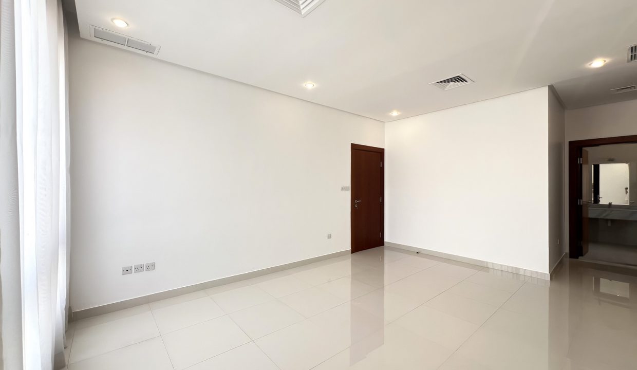 Horizon Q8 Mahboola 2300-19