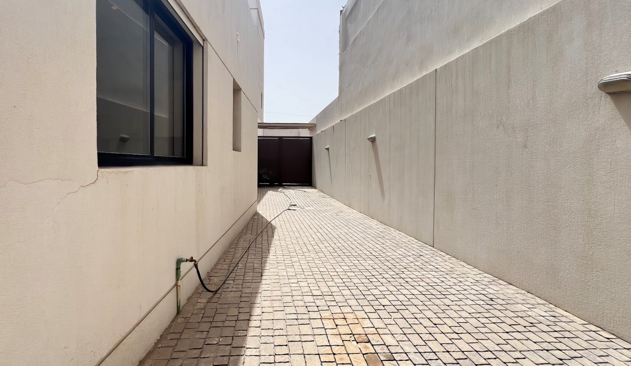 Horizon Q8 Mahboola 2300-9