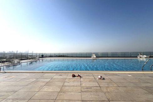 Horizon Q8 Salmiya 900