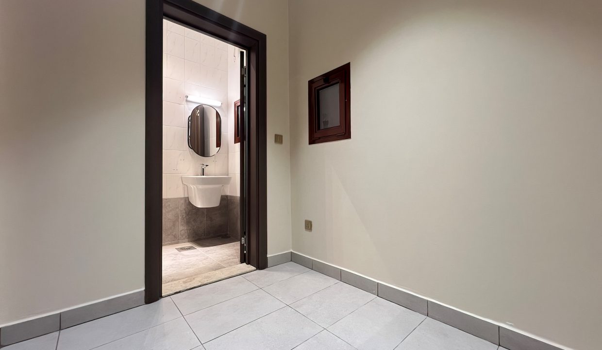 Horizon Q8 Salwa 1300-11