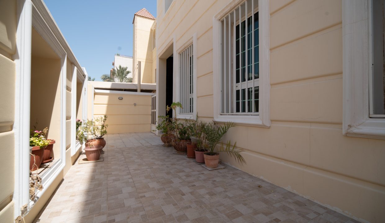 HorizonQ8 Salwa 1000-05