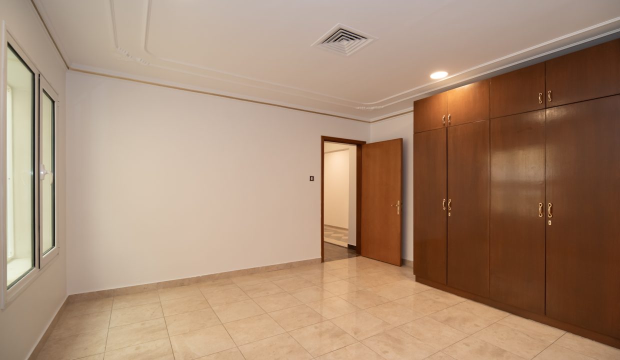 HorizonQ8 Salwa 1000-15