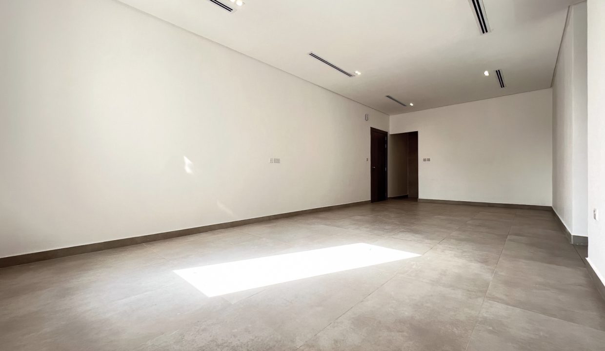 Horizon Q8 Jabriya 700-15