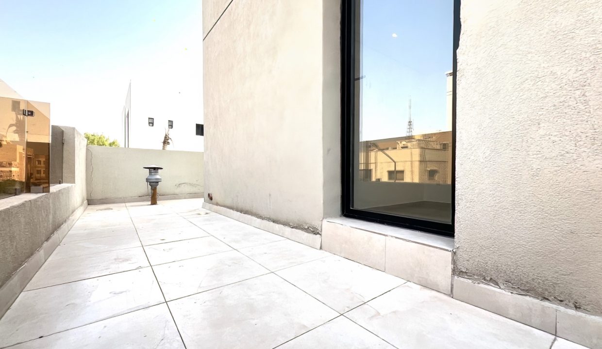 Horizon Q8 Jabriya 700-16