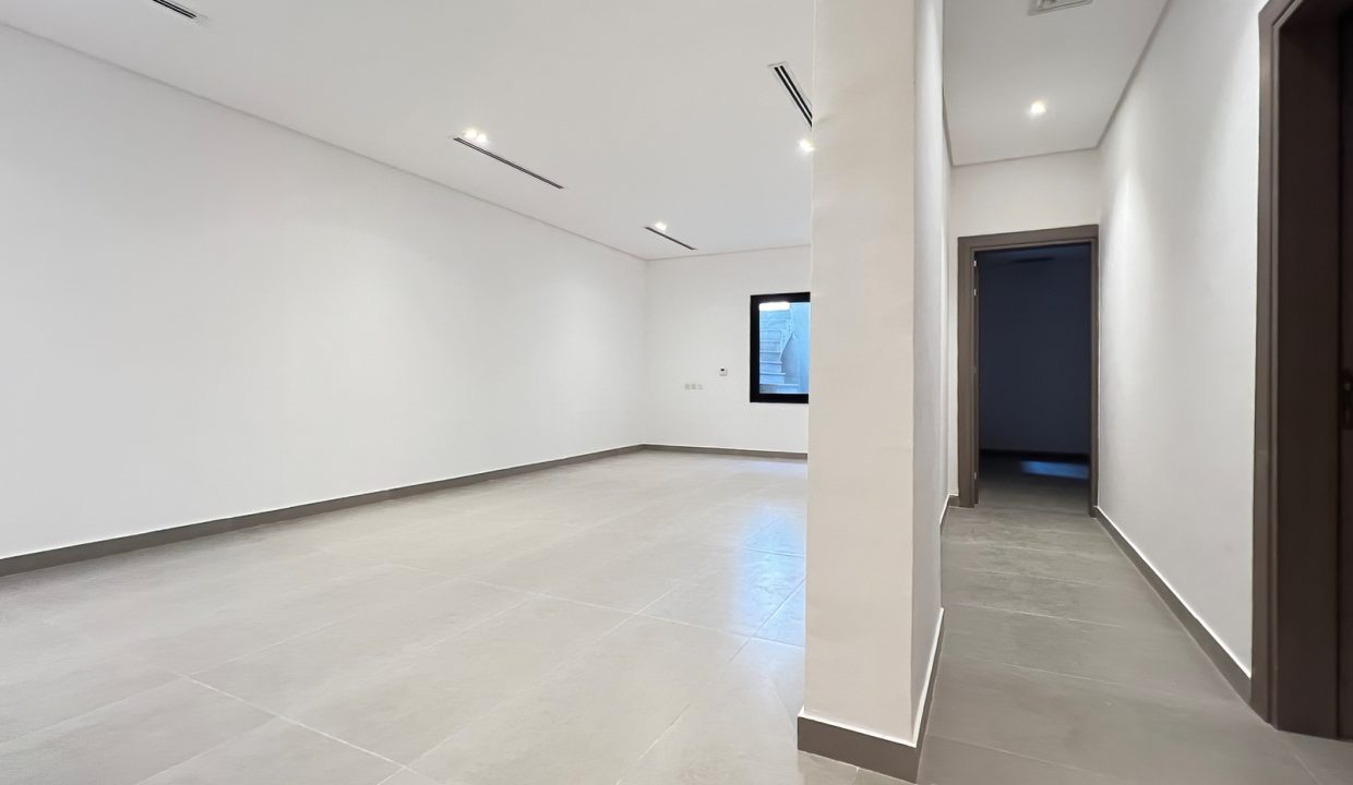 Horizon Q8 Jabriya 700-17