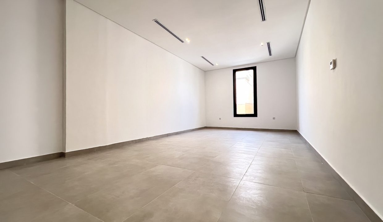 Horizon Q8 Jabriya 700-19