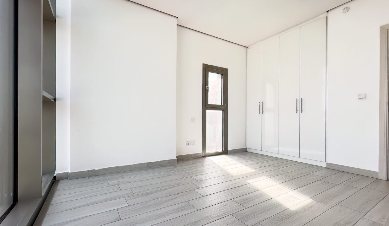 Horizon Q8 Salmiya 450-8