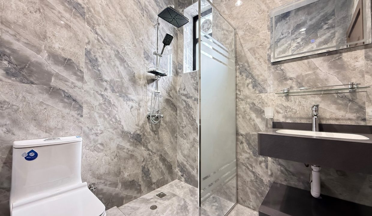 Horizon Q8 Zahra 750-15