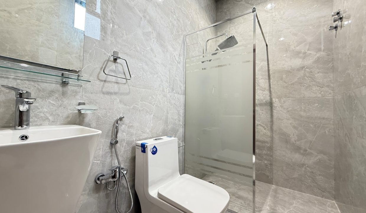 Horizon Q8 Zahra 900-10