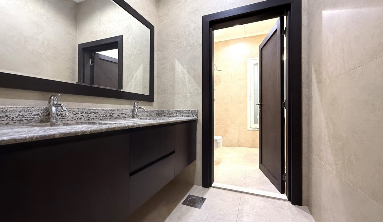 Horizon Q8 Fnaitees 1750-27