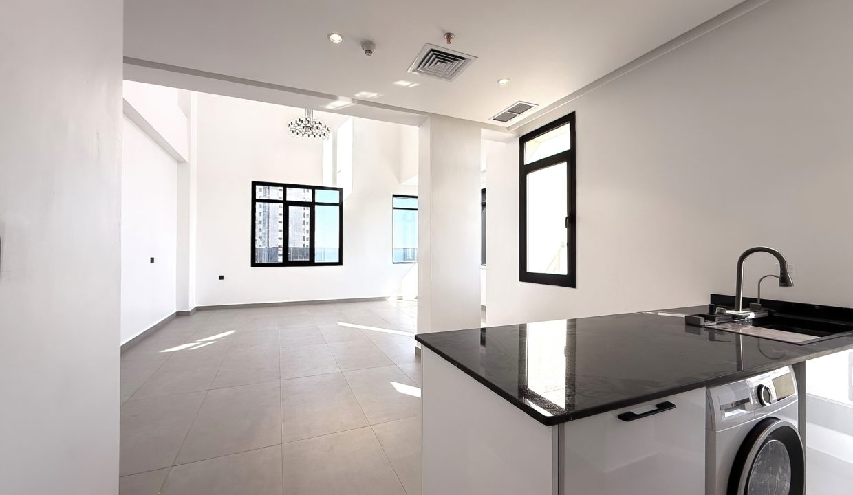 Horizon Q8 Hessah Al Mubarak 2400-11