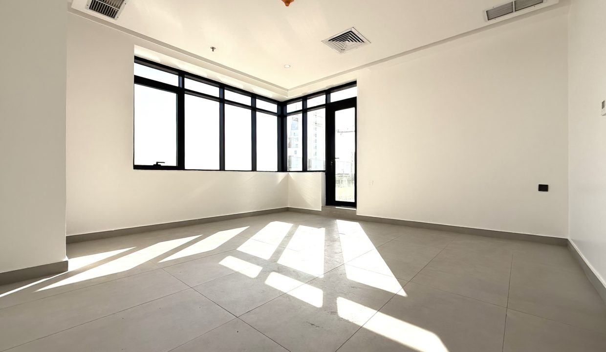 Horizon Q8 Hessah Al Mubarak 2400-16