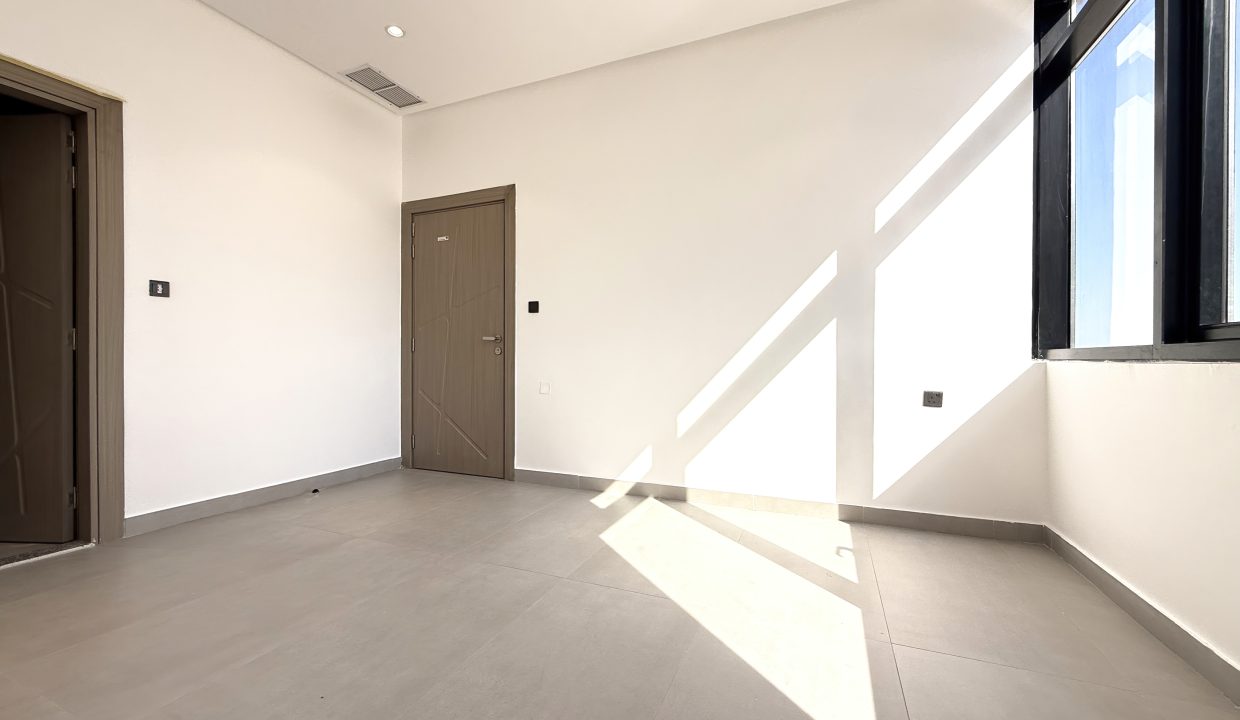 Horizon Q8 Hessah Al Mubarak 530-10