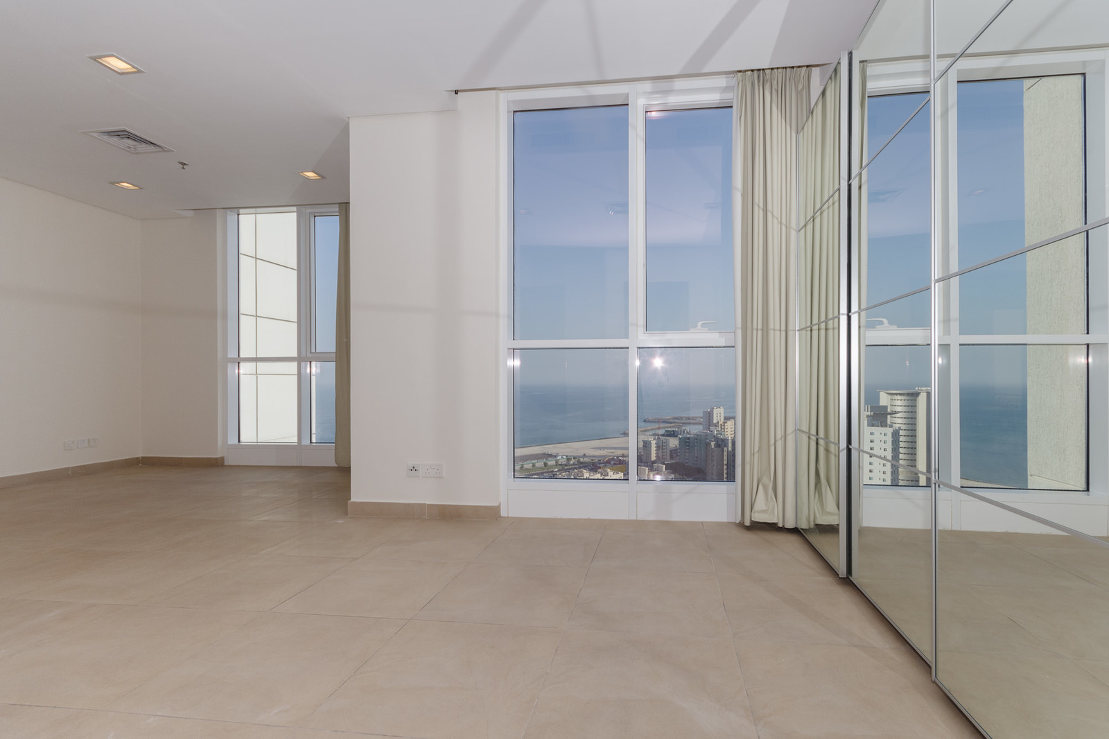 Photo inspiration: Picture Idea: Salmiya Unfurnished Three Bedroom Penthouse Horizon Q8 Yarmouk