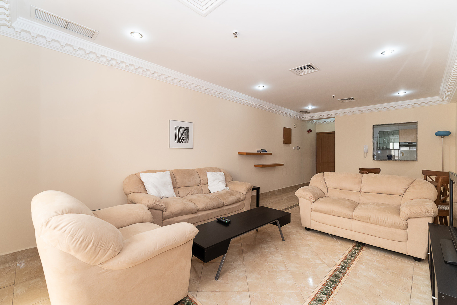 Mahboula spacious, furnished, one bedroom apartment w/pool Horizon Q8