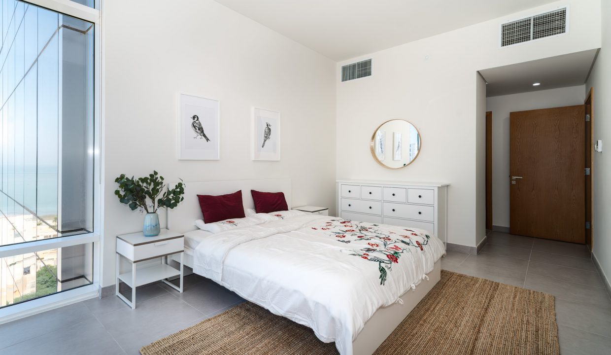 Dasman new, elegant two and three bedroom apartments w/sea view