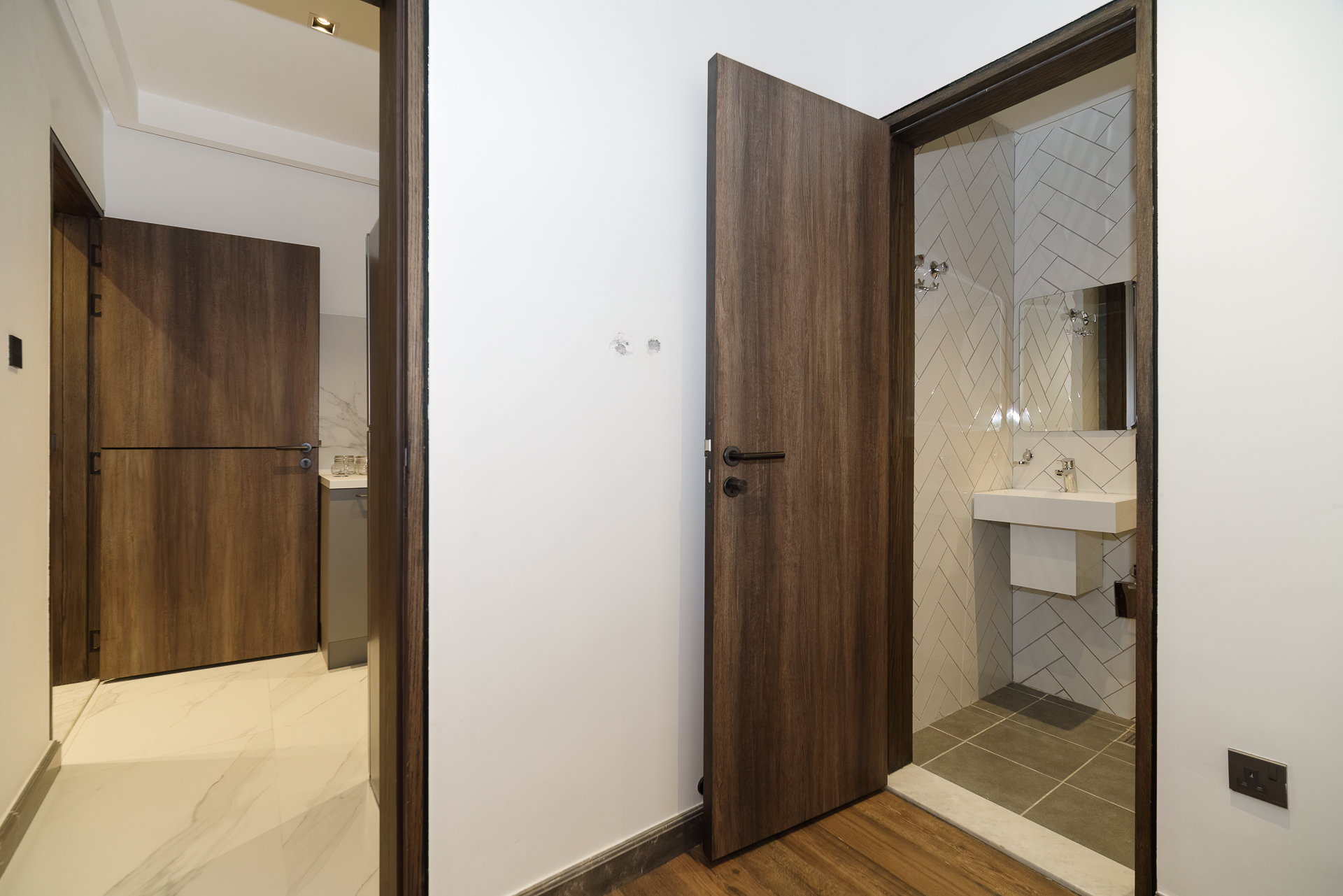 Dasman elegant, small, semifurnished apartments w/sea view Horizon